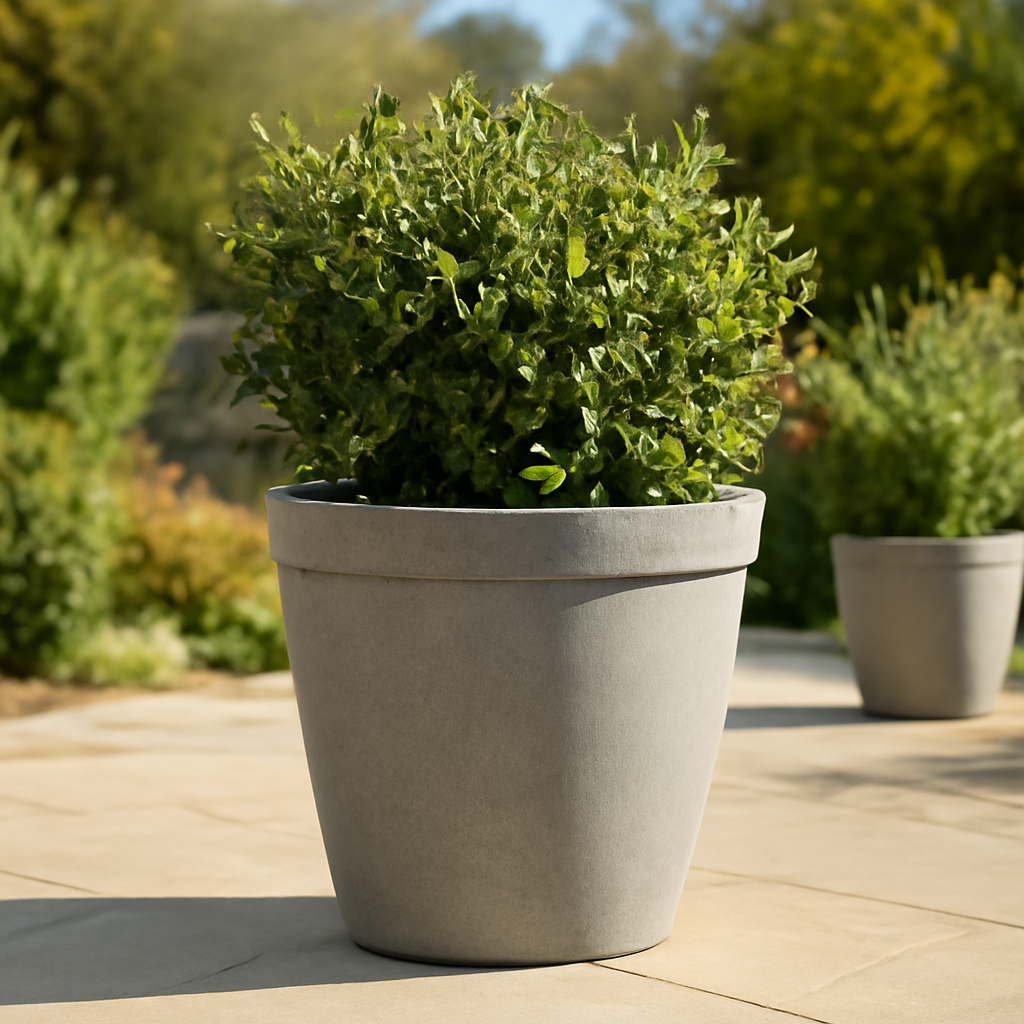 Rasentrimmer – Anwendung im Garten (KI)